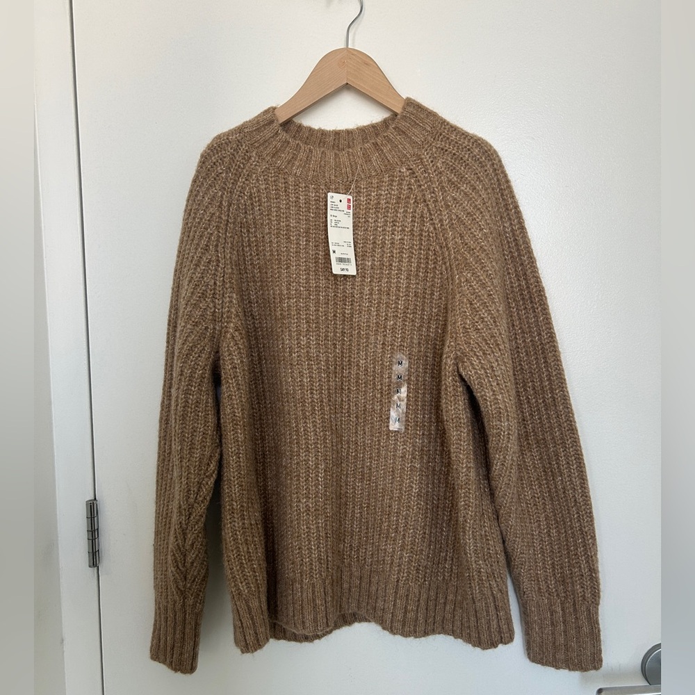 Uniqlo Women’s Brown Ribbed Knit Sweater M – Cozy Layer, Recycled Blend, NWT